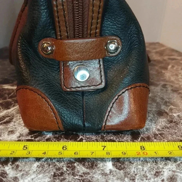 Danier | Super Cute Mini Handbag Black  and Brown Leather with Silver Hardware - Picture 11 of 16